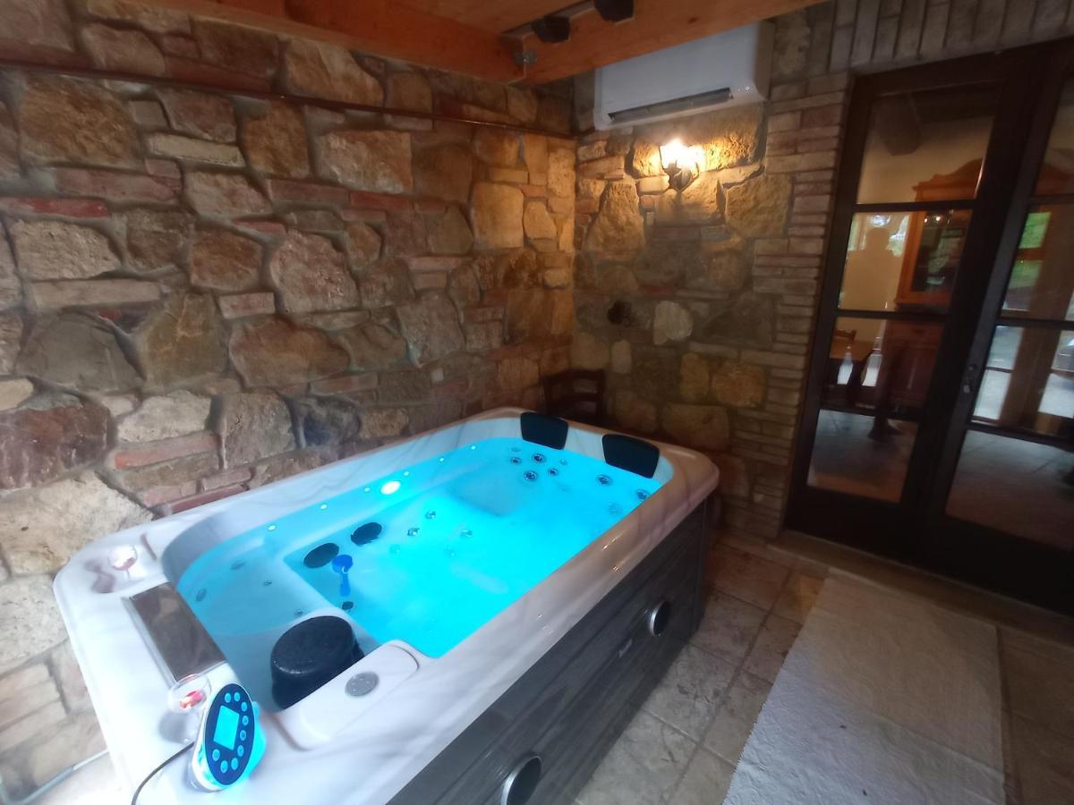 Agriturismo Podere Biancospino Piscina Privata Chianciano Terme Exterior foto